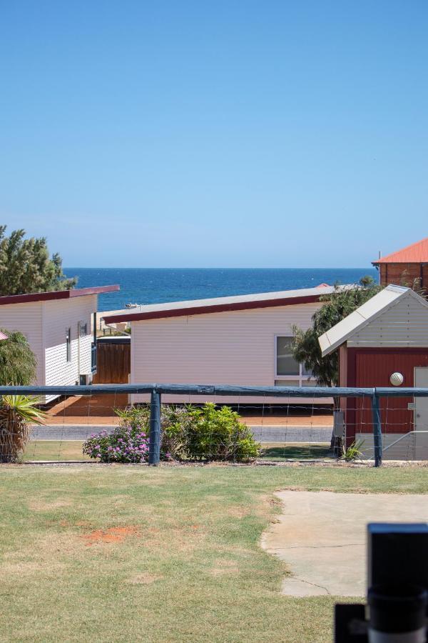 Seaspray Beach Holiday Park Dongara Εξωτερικό φωτογραφία